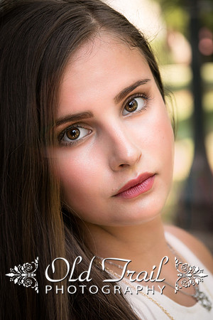 Lizzy Senior Pics-384-Edit